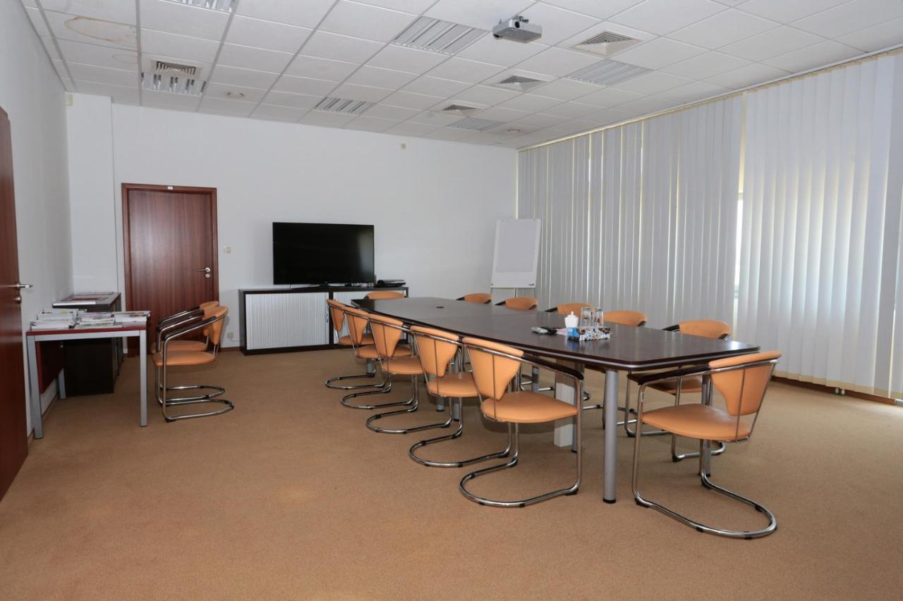 Apartamenty Expo Nadarzyn 3Rooms Каєтани Екстер'єр фото