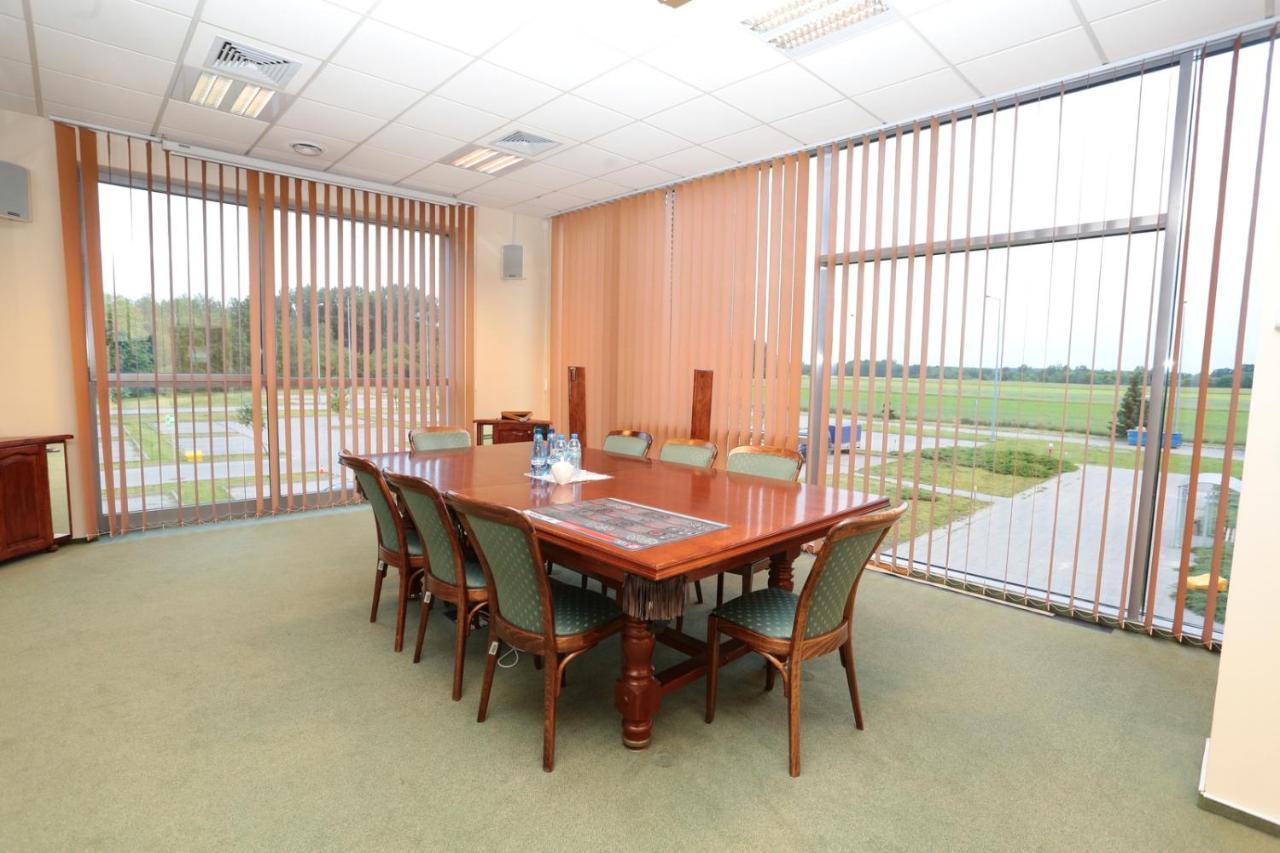 Apartamenty Expo Nadarzyn 3Rooms Каєтани Екстер'єр фото