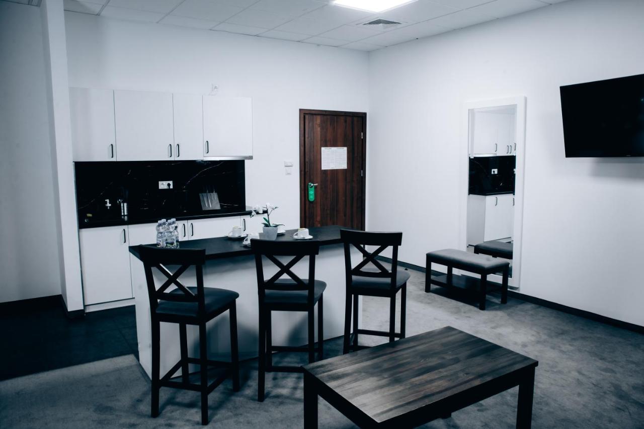 Apartamenty Expo Nadarzyn 3Rooms Каєтани Екстер'єр фото
