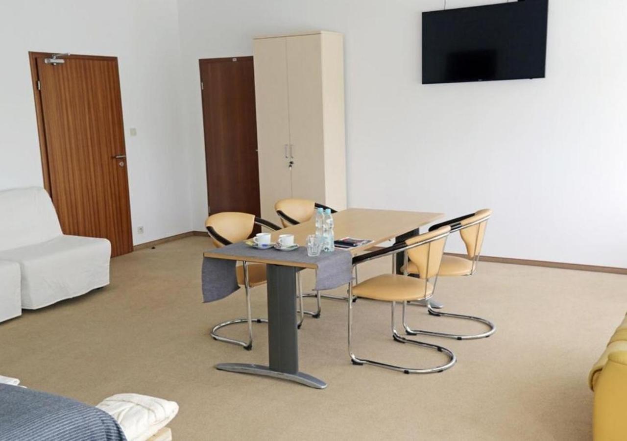 Apartamenty Expo Nadarzyn 3Rooms Каєтани Екстер'єр фото